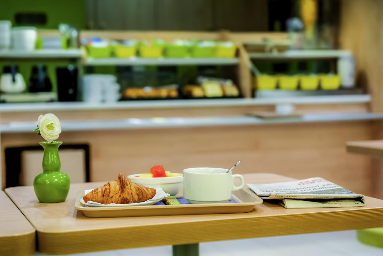 Hotel Ibis Budget Lyon Sud Saint-Fons A7 Екстериор снимка
